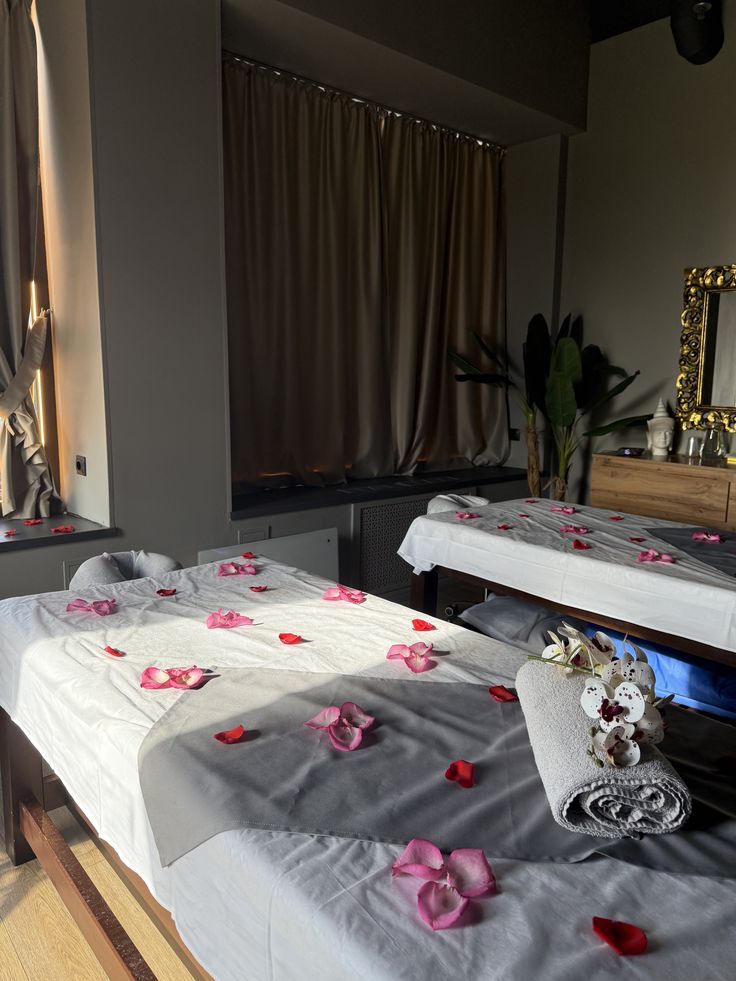Royal Thai dry massage